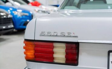 Mercedes-benz-560-series-sel-4d-1991-silver-6