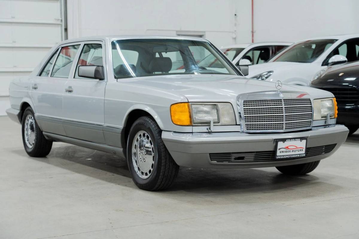 Mercedes-benz-560-series-sel-4d-1991-silver-8
