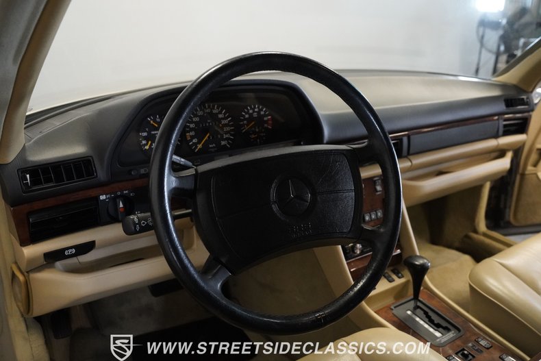 Mercedes-benz-560sec-1990-Havana-Brown-Tan-37