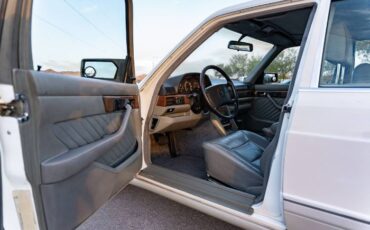 Mercedes-benz-560sel-1989-White-Gray-11