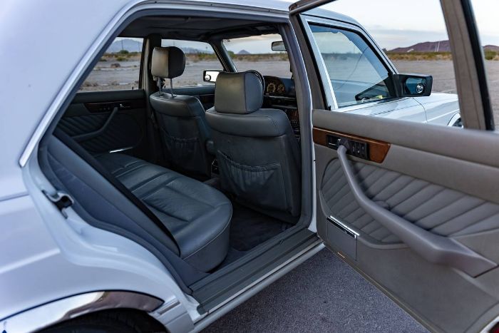 Mercedes-benz-560sel-1989-White-Gray-2