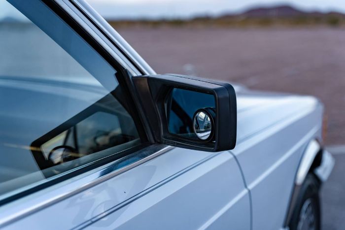 Mercedes-benz-560sel-1989-White-Gray-23