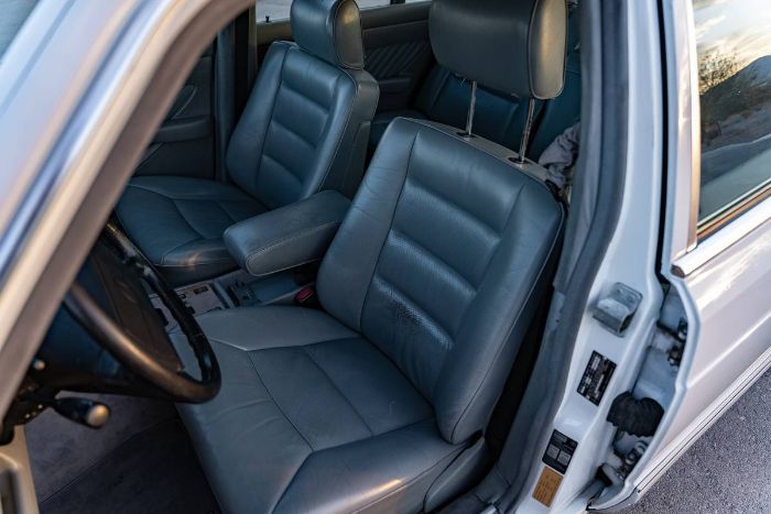 Mercedes-benz-560sel-1989-White-Gray-9
