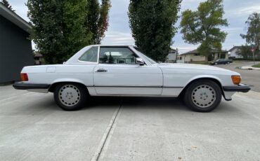 Mercedes-benz-560sl-1986-Artic-white-Blue-5