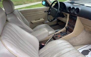 Mercedes-benz-560sl-1986-Yellow-tan-12