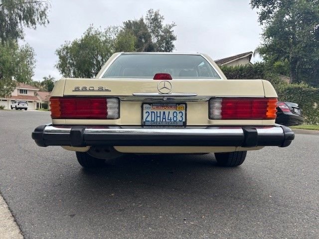 Mercedes-benz-560sl-1986-Yellow-tan-20