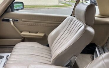 Mercedes-benz-560sl-1986-Yellow-tan-9