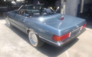 Mercedes-benz-560sl-1987-Blue-14