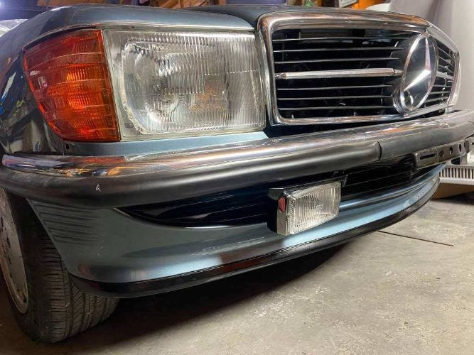 Mercedes-benz-560sl-1987-Blue-16