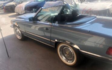 Mercedes-benz-560sl-1987-Blue-3