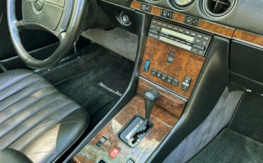 Mercedes-benz-560sl-1987-Burgundy-Black-17