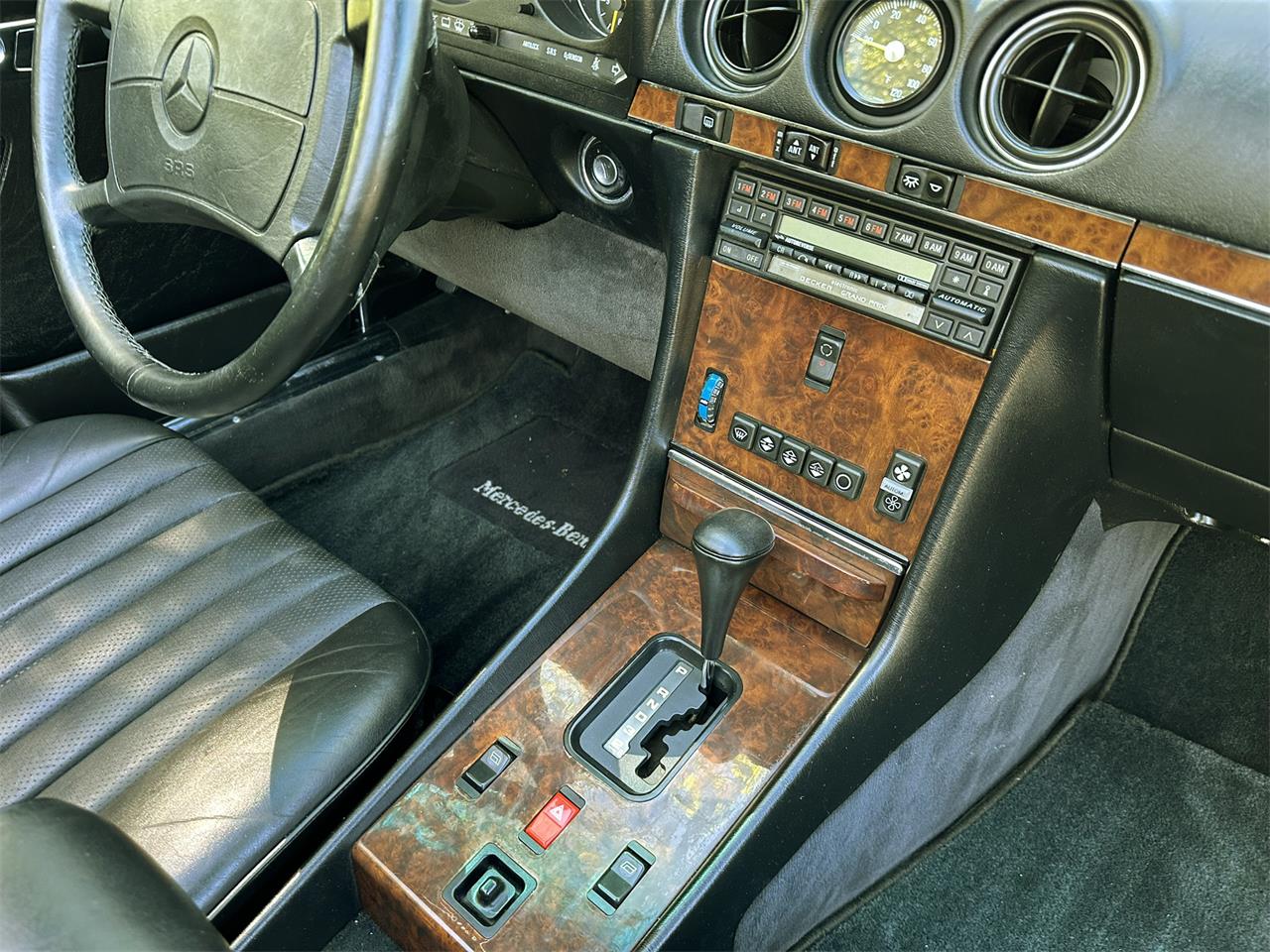 Mercedes-benz-560sl-1987-Burgundy-Black-17