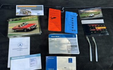 Mercedes-benz-560sl-1987-Burgundy-Black-32