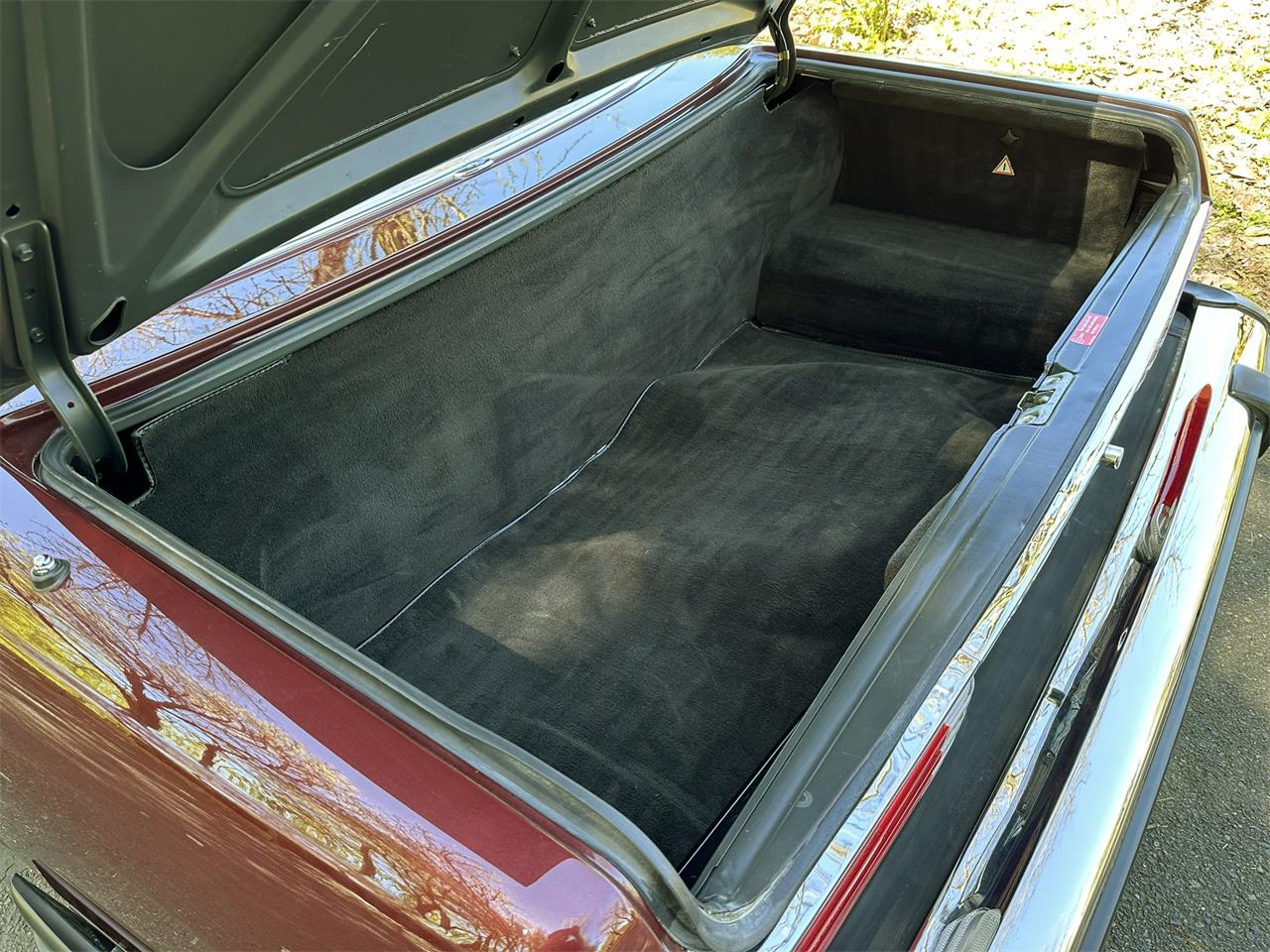 Mercedes-benz-560sl-1987-Burgundy-Black-6