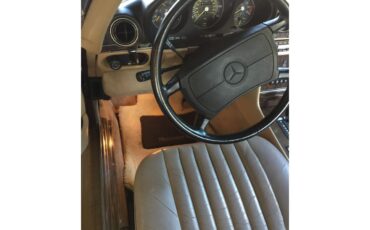 Mercedes-benz-560sl-1987-Cabernet-Red-Beige-11