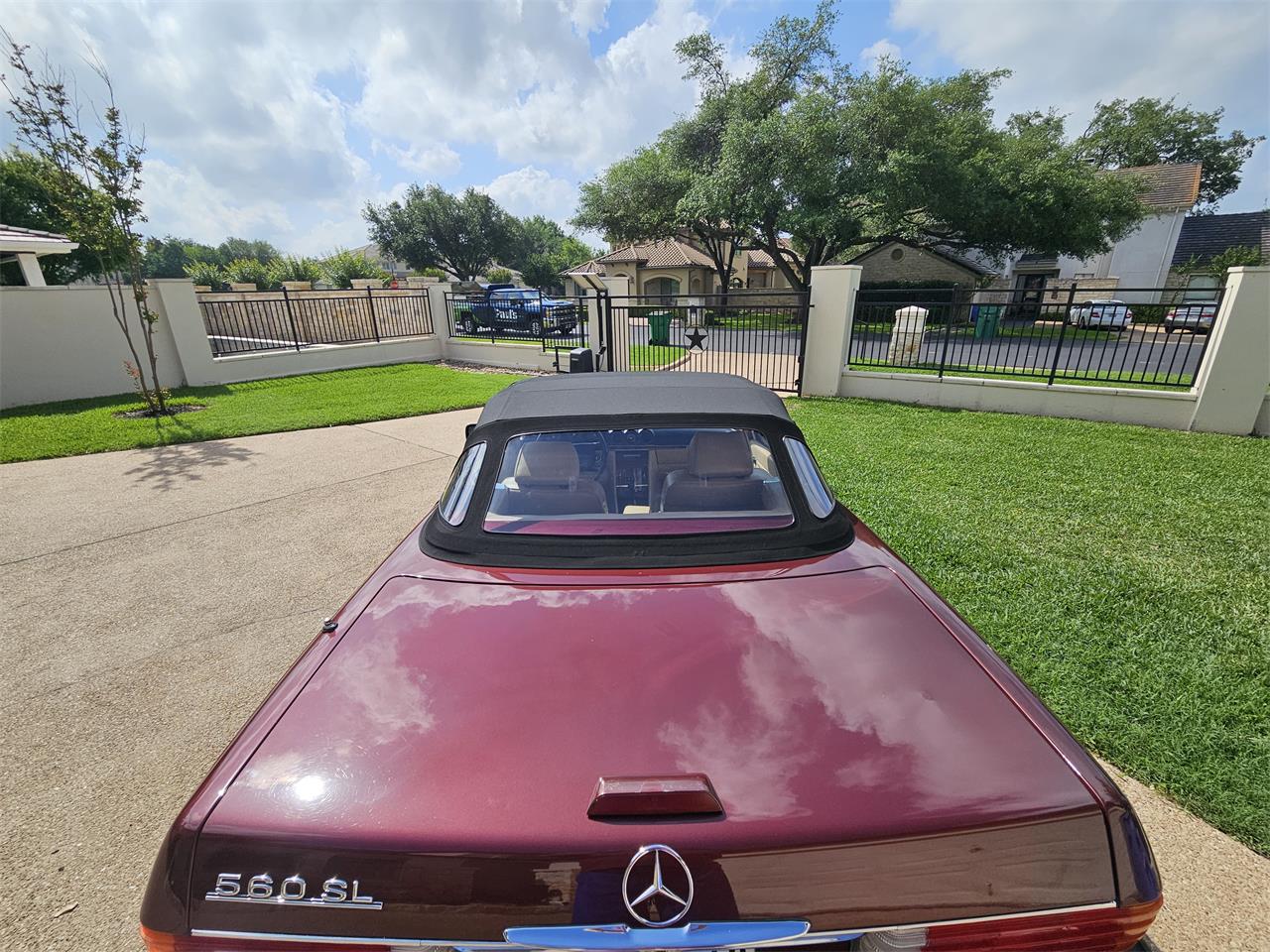 Mercedes-benz-560sl-1988-Cabernet-DB507-Biscuit-Mushroom-275-1