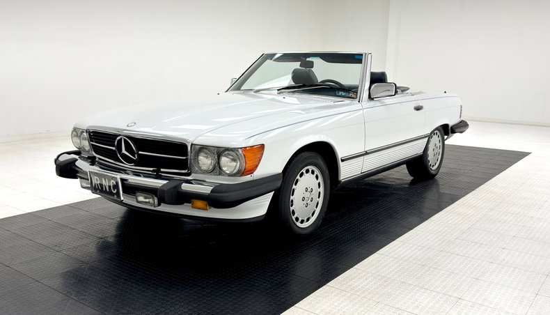 Mercedes-benz-560sl-1988-White-Navy-Blue-1