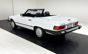 Mercedes-benz-560sl-1988-White-Navy-Blue-14