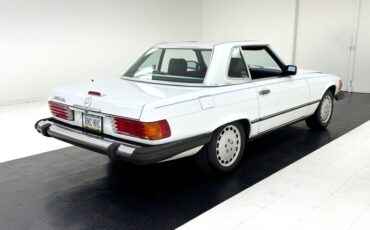 Mercedes-benz-560sl-1988-White-Navy-Blue-16