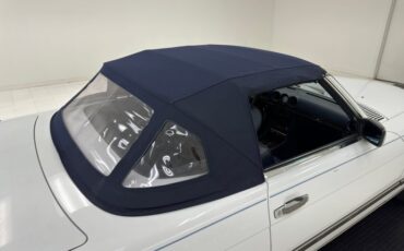 Mercedes-benz-560sl-1988-White-Navy-Blue-31