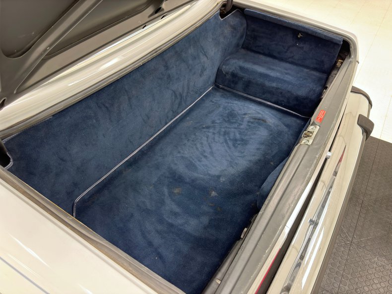 Mercedes-benz-560sl-1988-White-Navy-Blue-42