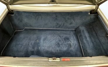 Mercedes-benz-560sl-1988-White-Navy-Blue-43