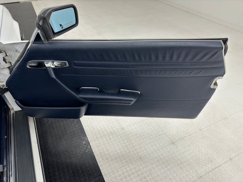 Mercedes-benz-560sl-1988-White-Navy-Blue-45