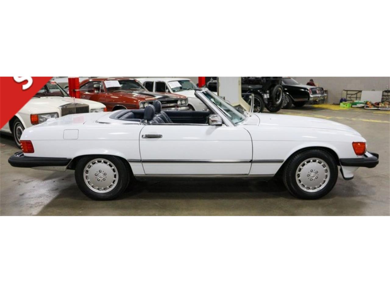 Mercedes-benz-560sl-1988-White-Navy-blue-11