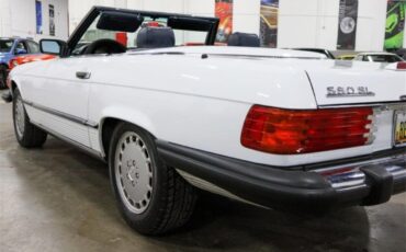 Mercedes-benz-560sl-1988-White-Navy-blue-13