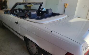 Mercedes-benz-560sl-1988-White-Navy-blue-25