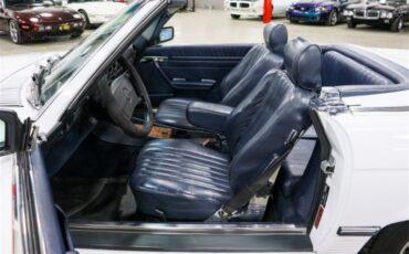 Mercedes-benz-560sl-1988-White-Navy-blue-38