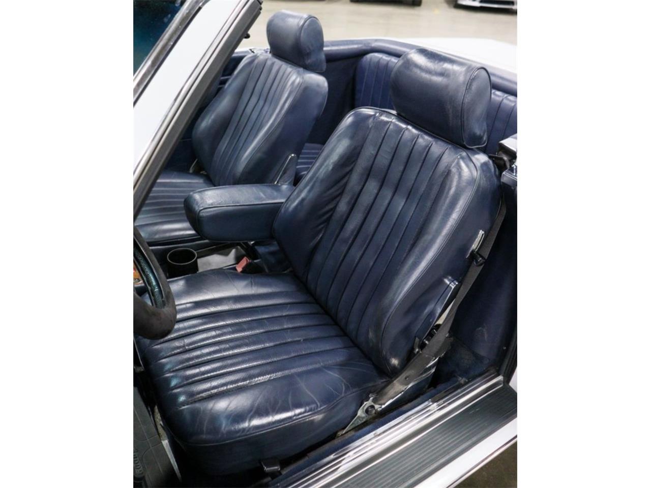 Mercedes-benz-560sl-1988-White-Navy-blue-40