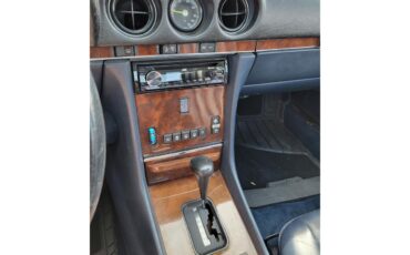 Mercedes-benz-560sl-1988-White-Navy-blue-46
