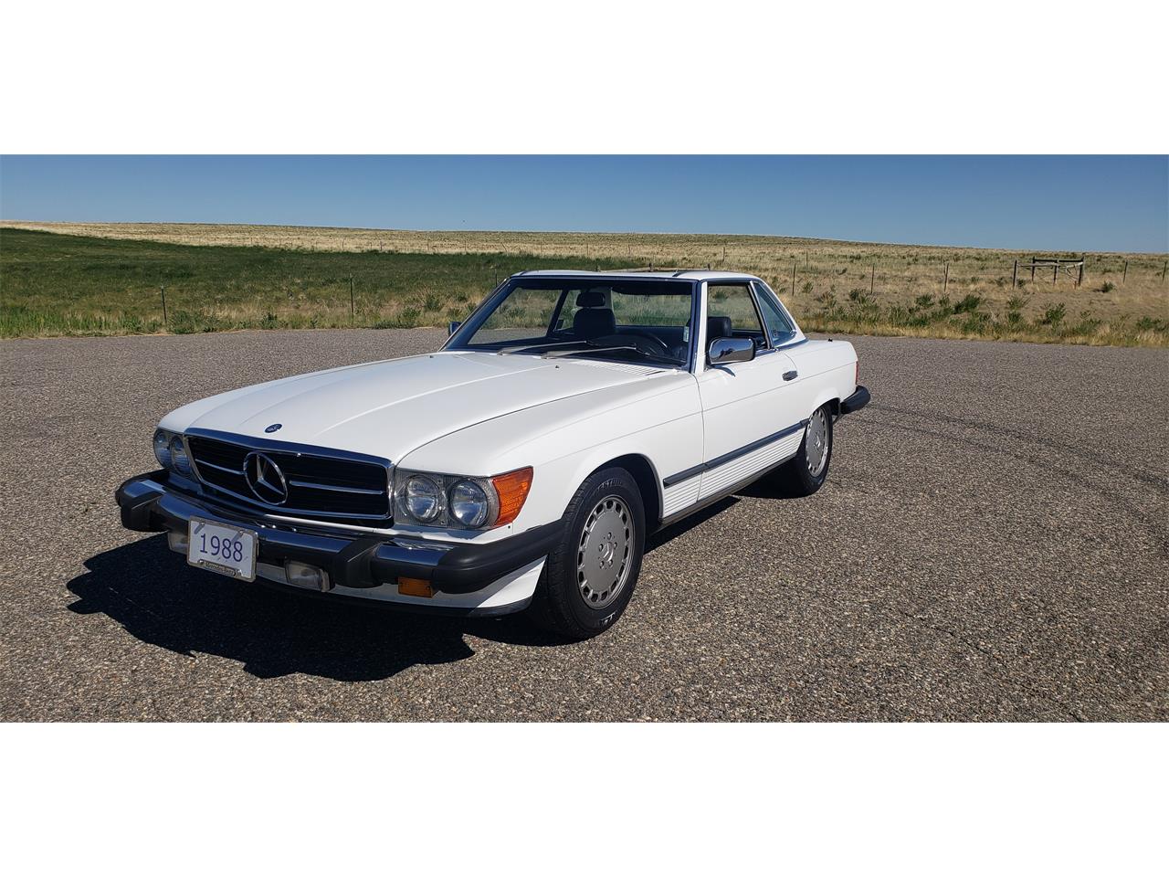 Mercedes-benz-560sl-1988-White-Navy-blue-81
