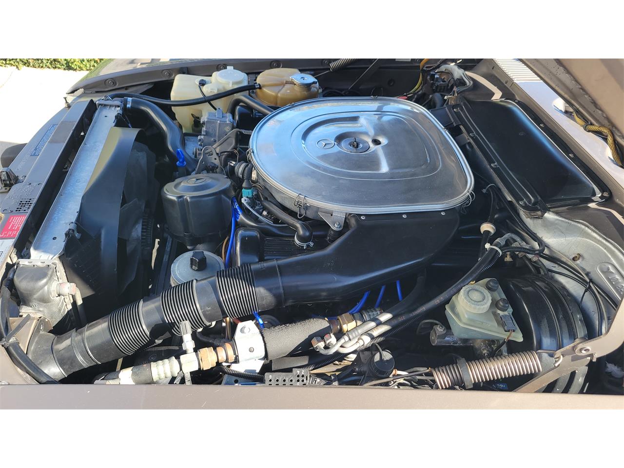 Mercedes-benz-560sl-1988-beige-tan-12