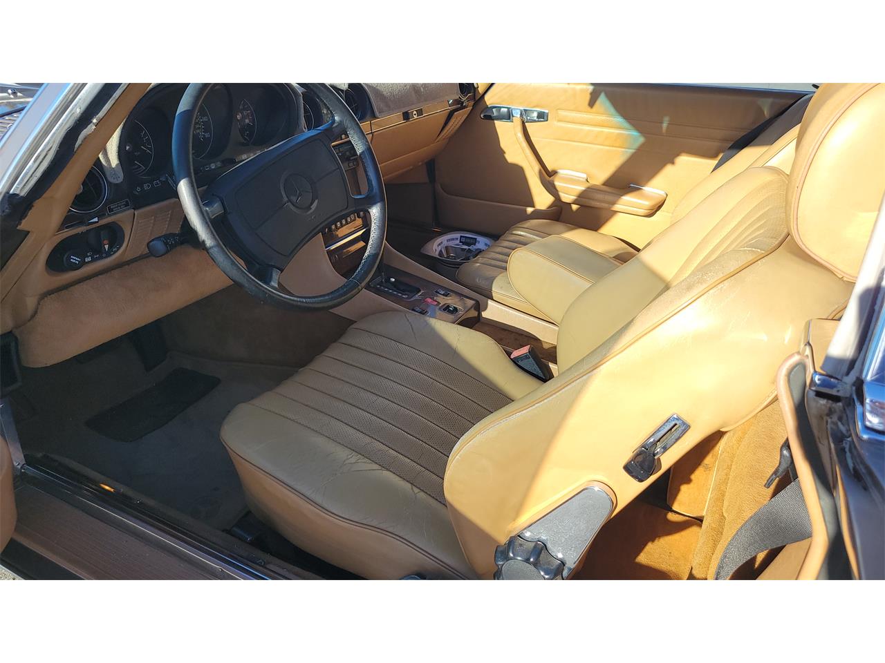 Mercedes-benz-560sl-1988-beige-tan-16