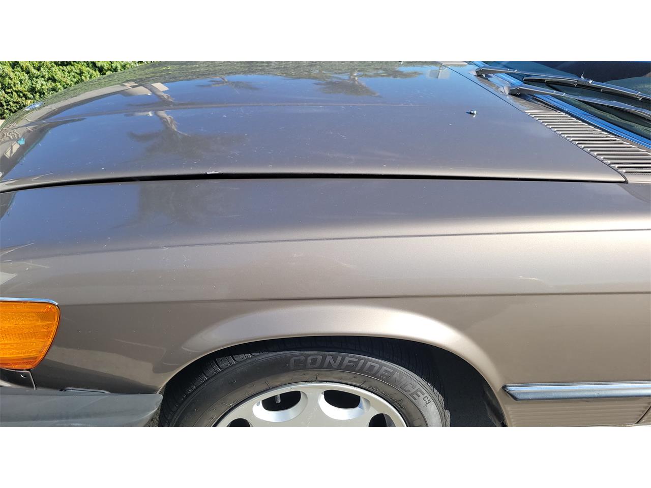 Mercedes-benz-560sl-1988-beige-tan-8