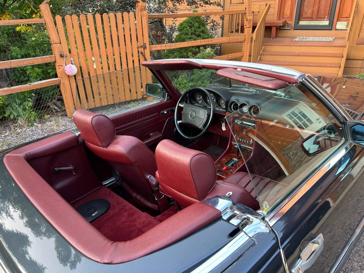 Mercedes-benz-560sl-1988-brown-12