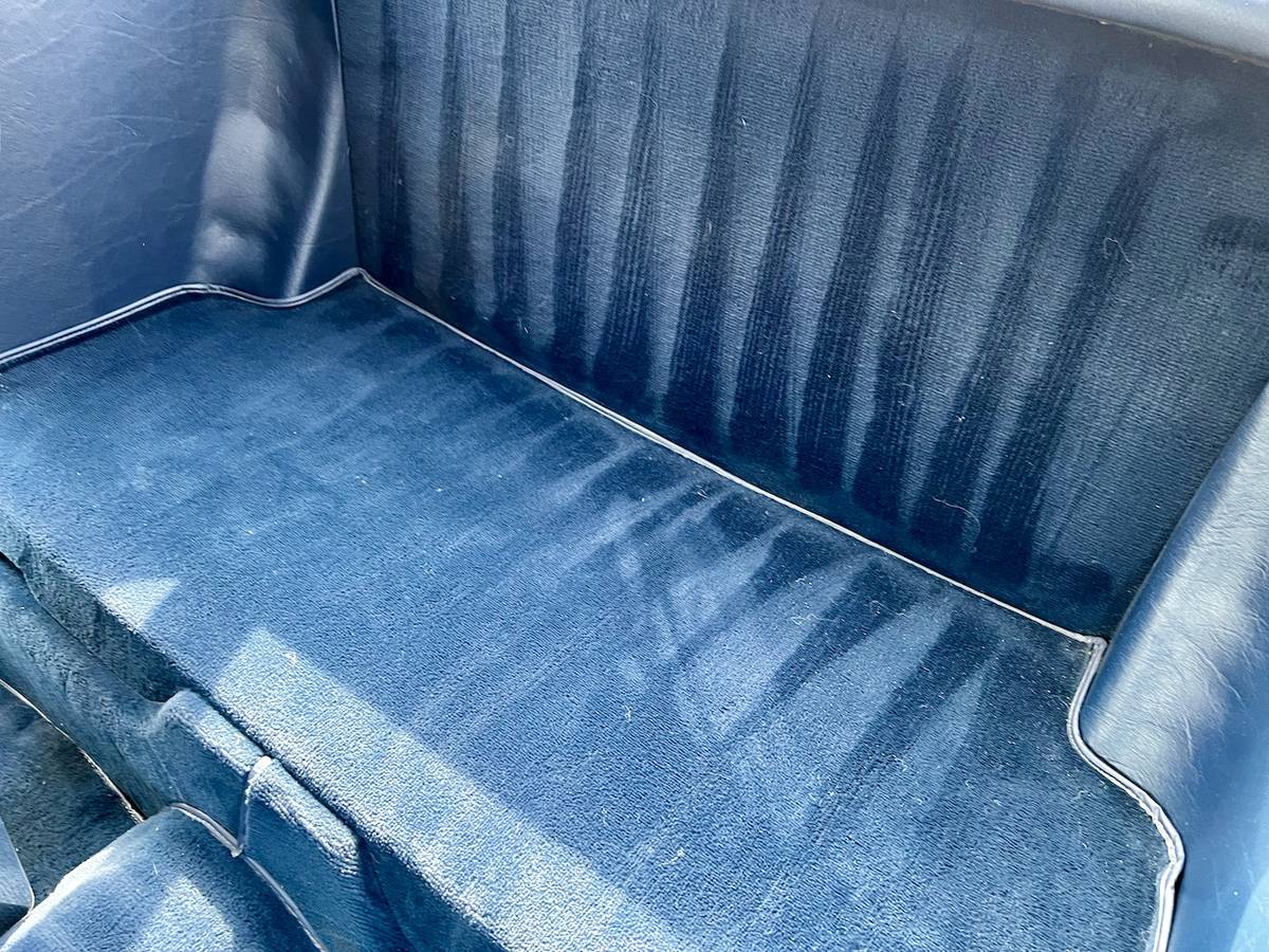 Mercedes-benz-560sl-1989-blue-15