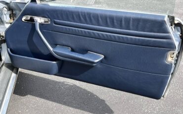 Mercedes-benz-560sl-1989-blue-17