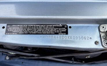 Mercedes-benz-560sl-1989-blue-23