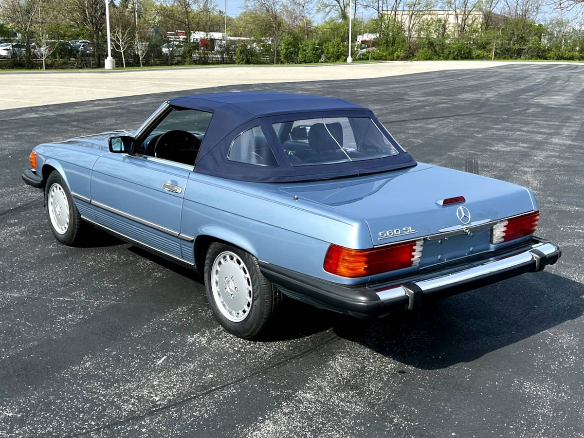 Mercedes-benz-560sl-1989-blue-3
