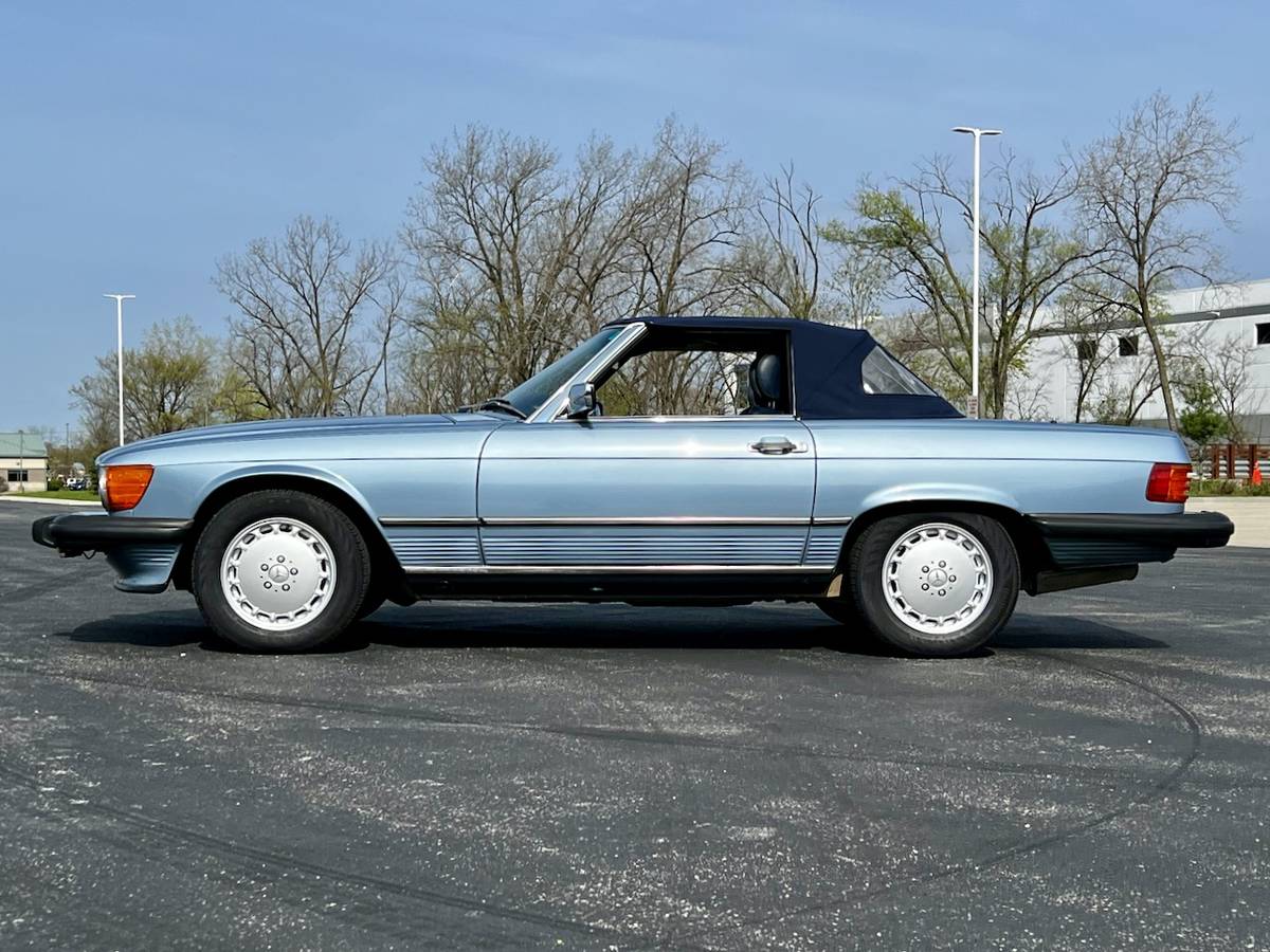 Mercedes-benz-560sl-1989-blue-5