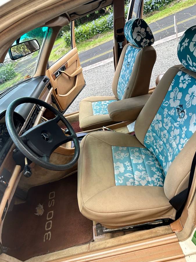 Mercedes-benz-Benz-300sd-diesel-1982-custom-3