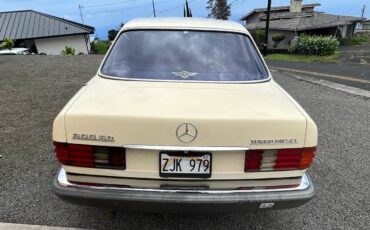 Mercedes-benz-Benz-300sd-diesel-1982-custom-5