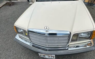 Mercedes-benz-Benz-300sd-diesel-1982-custom-7