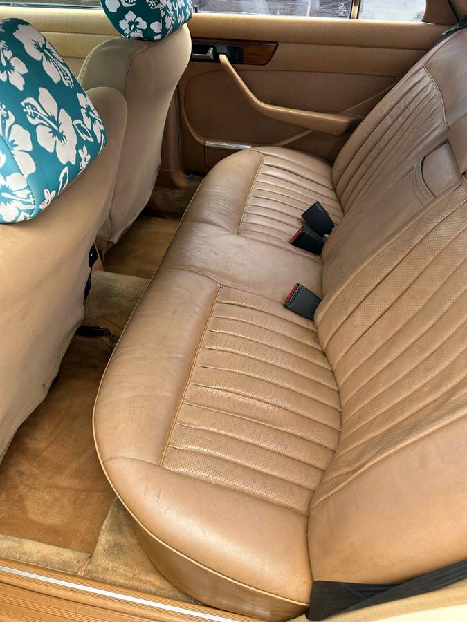 Mercedes-benz-Benz-300sd-diesel-1982-custom-9