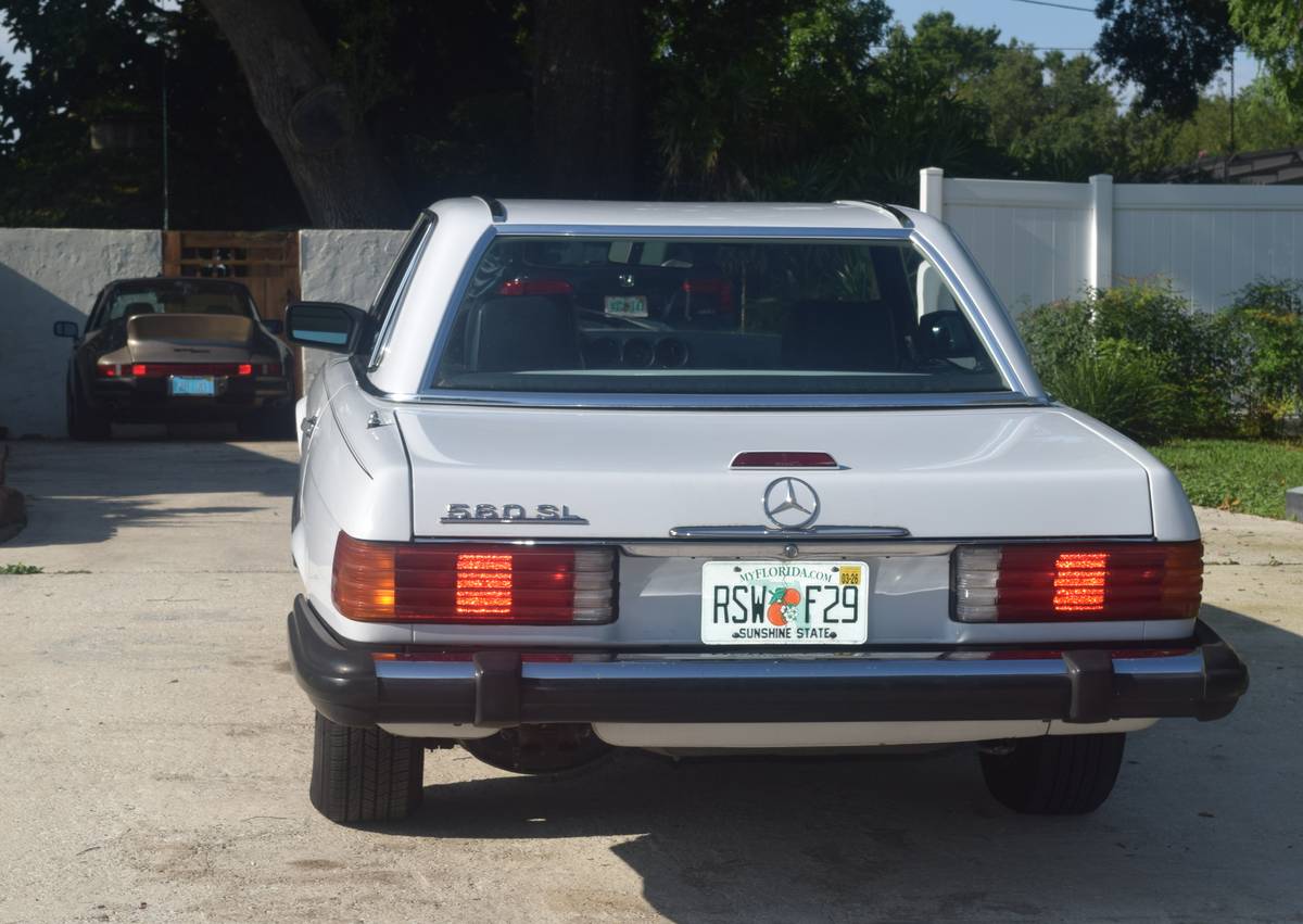 Mercedes-benz-Benz-560sl-1988-white-2