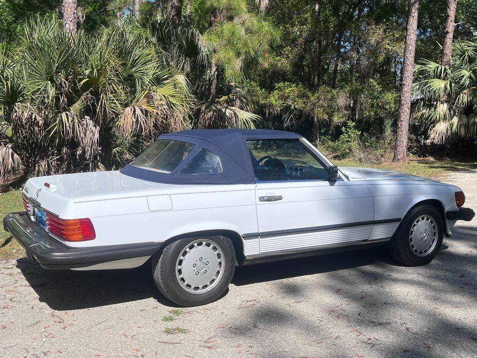 Mercedes-benz-Benz-560sl-1988-white-9