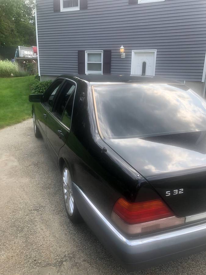 Mercedes-benz-Benz-s320-1995-black-10